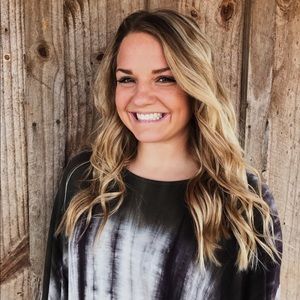 Meet your Posher, Ashley